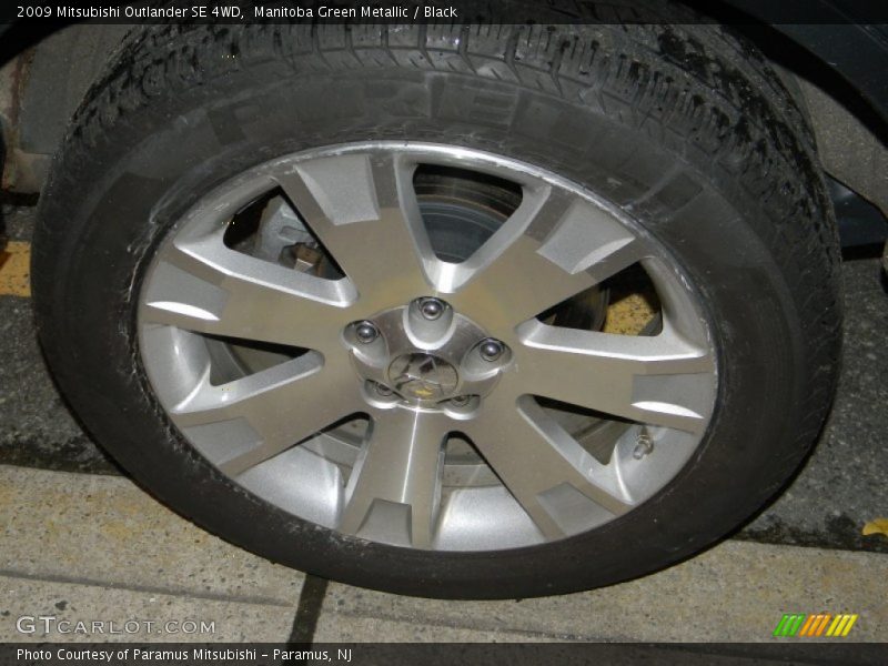 Manitoba Green Metallic / Black 2009 Mitsubishi Outlander SE 4WD