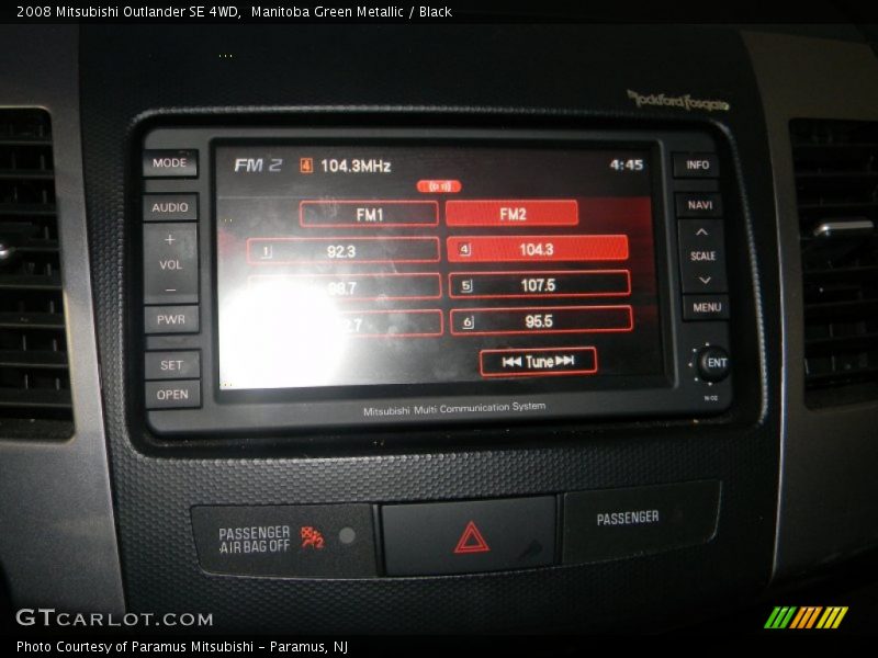 Manitoba Green Metallic / Black 2008 Mitsubishi Outlander SE 4WD