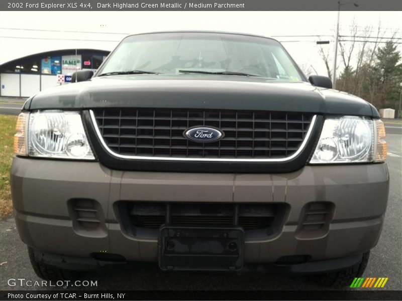 Dark Highland Green Metallic / Medium Parchment 2002 Ford Explorer XLS 4x4