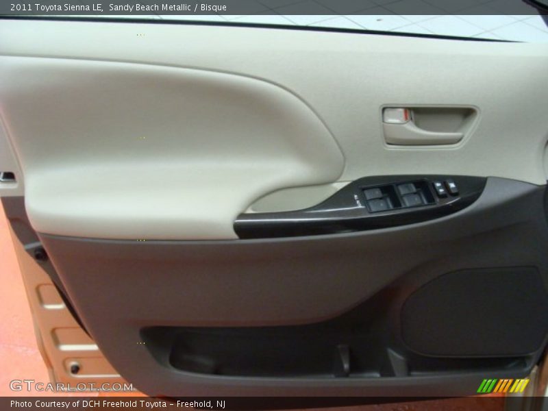 Sandy Beach Metallic / Bisque 2011 Toyota Sienna LE