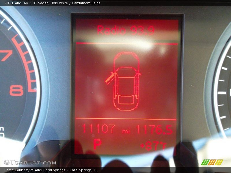 Ibis White / Cardamom Beige 2011 Audi A4 2.0T Sedan