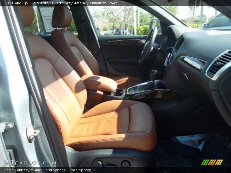Quartz Grey Metallic / Cinnamon Brown 2011 Audi Q5 3.2 quattro
