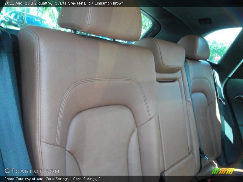 Quartz Grey Metallic / Cinnamon Brown 2011 Audi Q5 3.2 quattro