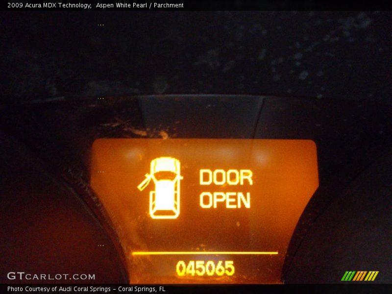 Aspen White Pearl / Parchment 2009 Acura MDX Technology