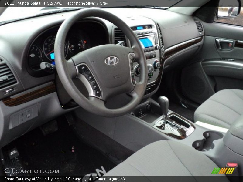  2011 Santa Fe GLS AWD Gray Interior