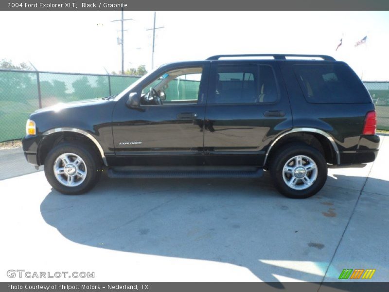 Black / Graphite 2004 Ford Explorer XLT