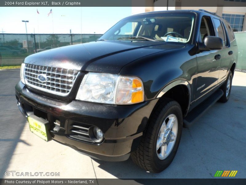 Black / Graphite 2004 Ford Explorer XLT