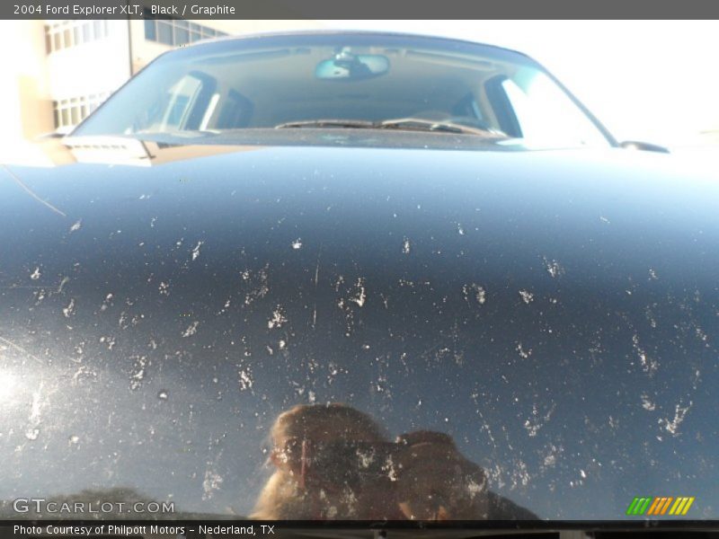 Black / Graphite 2004 Ford Explorer XLT