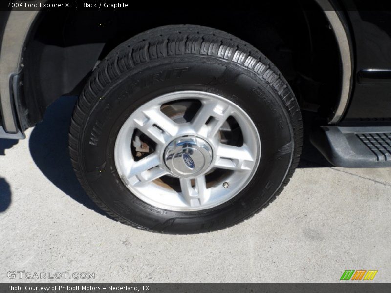 Black / Graphite 2004 Ford Explorer XLT