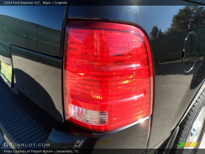 Black / Graphite 2004 Ford Explorer XLT