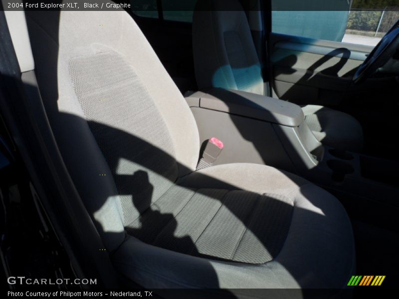 Black / Graphite 2004 Ford Explorer XLT