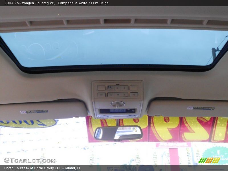 Campanella White / Pure Beige 2004 Volkswagen Touareg V6