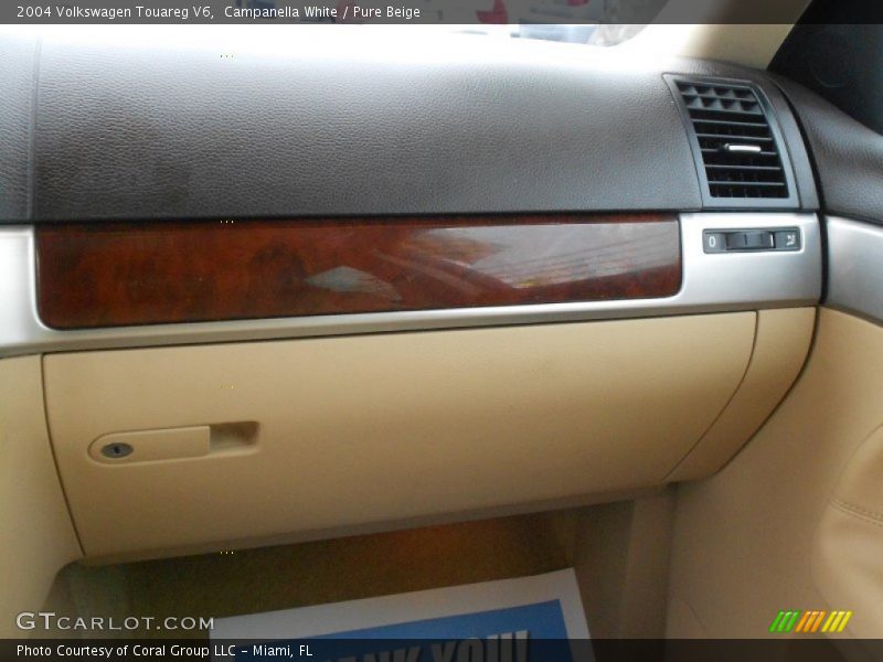 Campanella White / Pure Beige 2004 Volkswagen Touareg V6