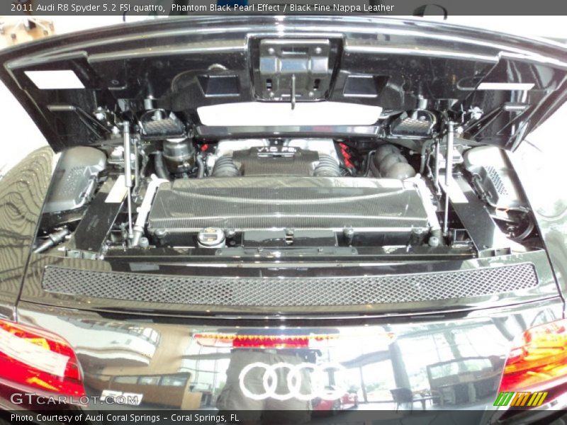  2011 R8 Spyder 5.2 FSI quattro Engine - 5.2 Liter FSI DOHC 40-Valve VVT V10