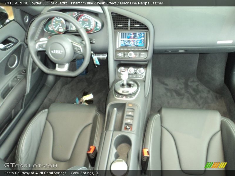 Phantom Black Pearl Effect / Black Fine Nappa Leather 2011 Audi R8 Spyder 5.2 FSI quattro