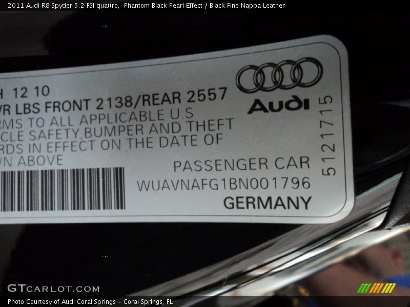 Phantom Black Pearl Effect / Black Fine Nappa Leather 2011 Audi R8 Spyder 5.2 FSI quattro