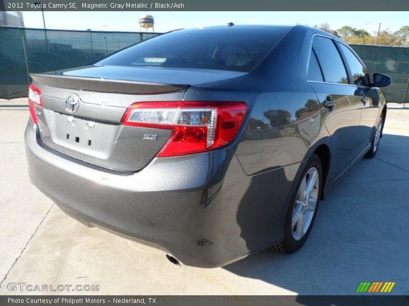 Magnetic Gray Metallic / Black/Ash 2012 Toyota Camry SE