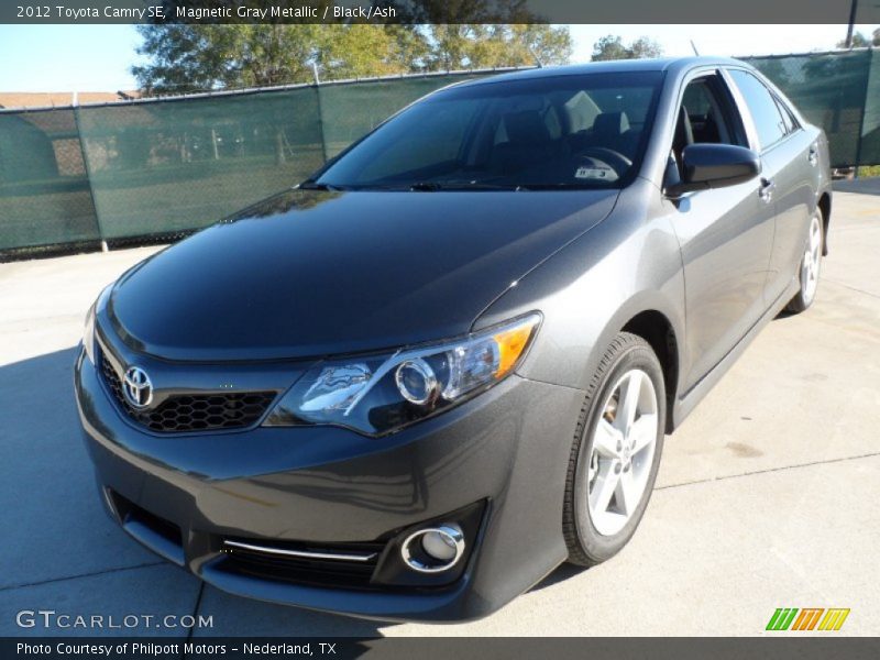  2012 Camry SE Magnetic Gray Metallic