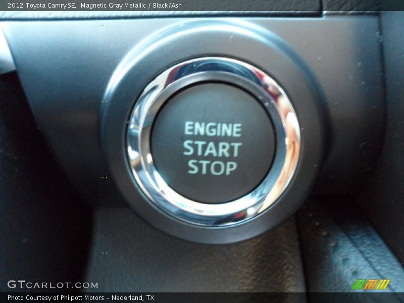Magnetic Gray Metallic / Black/Ash 2012 Toyota Camry SE