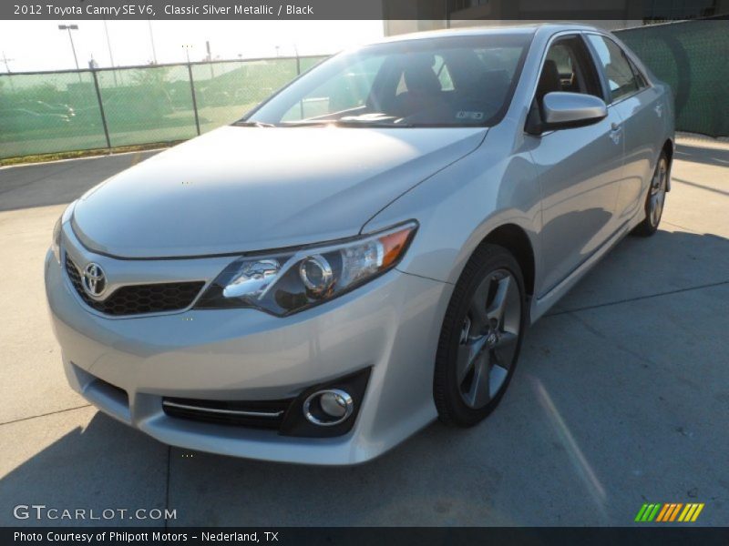 Front 3/4 View of 2012 Camry SE V6