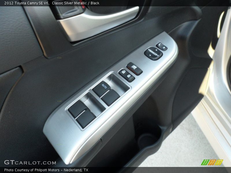 Classic Silver Metallic / Black 2012 Toyota Camry SE V6