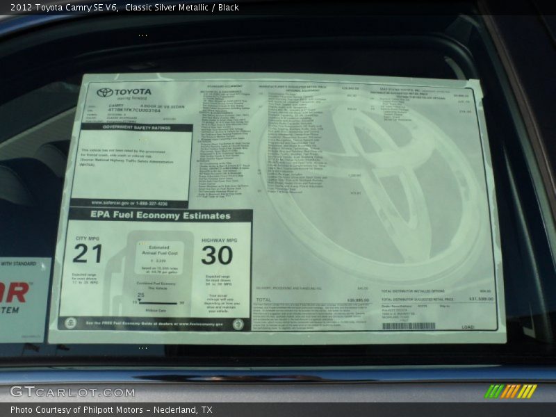 Classic Silver Metallic / Black 2012 Toyota Camry SE V6