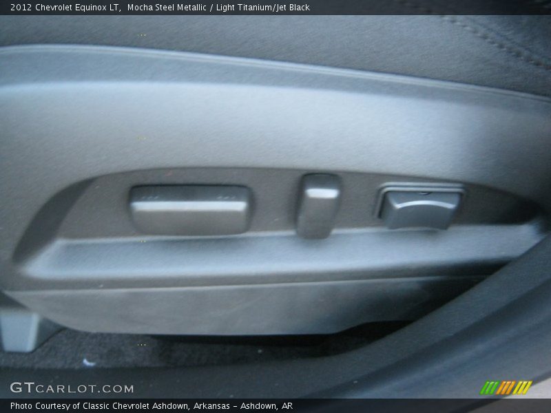 Mocha Steel Metallic / Light Titanium/Jet Black 2012 Chevrolet Equinox LT