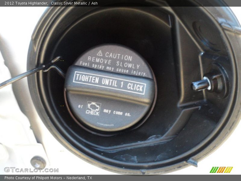 Classic Silver Metallic / Ash 2012 Toyota Highlander