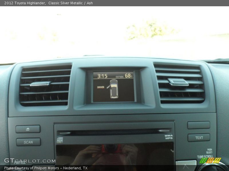Classic Silver Metallic / Ash 2012 Toyota Highlander