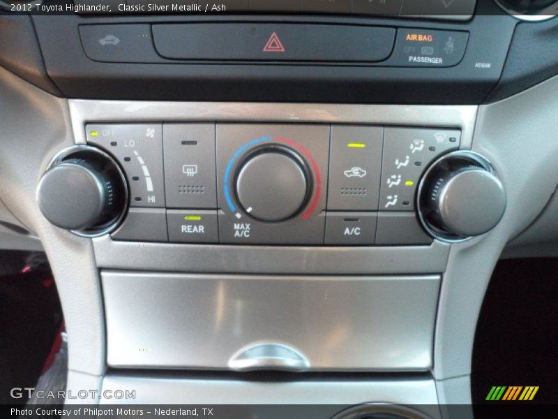 Classic Silver Metallic / Ash 2012 Toyota Highlander