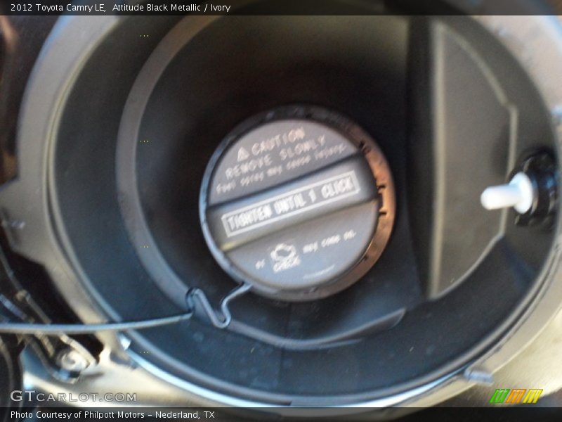 Attitude Black Metallic / Ivory 2012 Toyota Camry LE