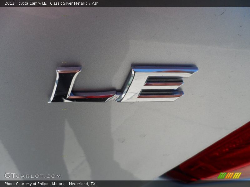 Classic Silver Metallic / Ash 2012 Toyota Camry LE