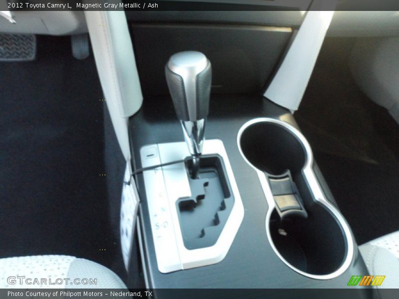Magnetic Gray Metallic / Ash 2012 Toyota Camry L