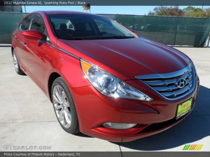 Sparkling Ruby Red / Black 2012 Hyundai Sonata SE