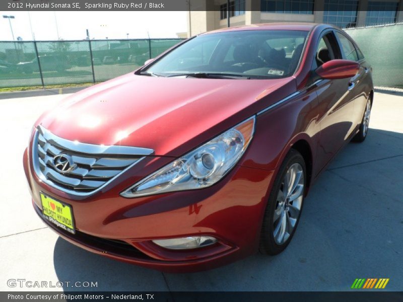 Sparkling Ruby Red / Black 2012 Hyundai Sonata SE