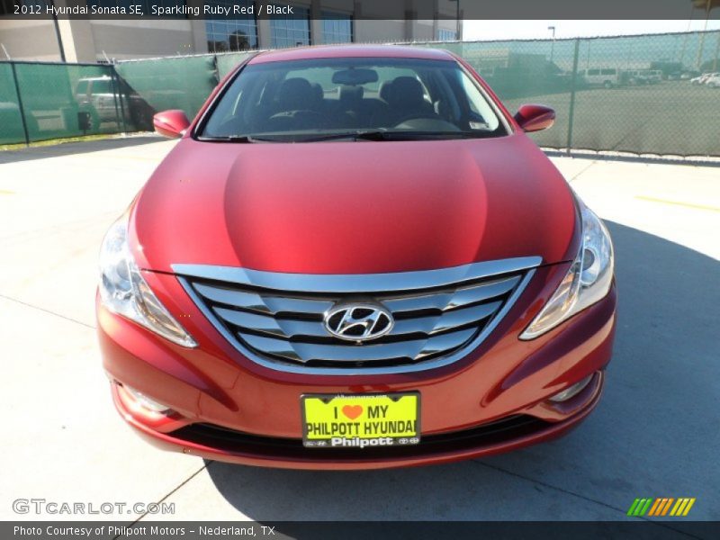 Sparkling Ruby Red / Black 2012 Hyundai Sonata SE