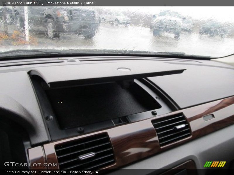 Smokestone Metallic / Camel 2009 Ford Taurus SEL