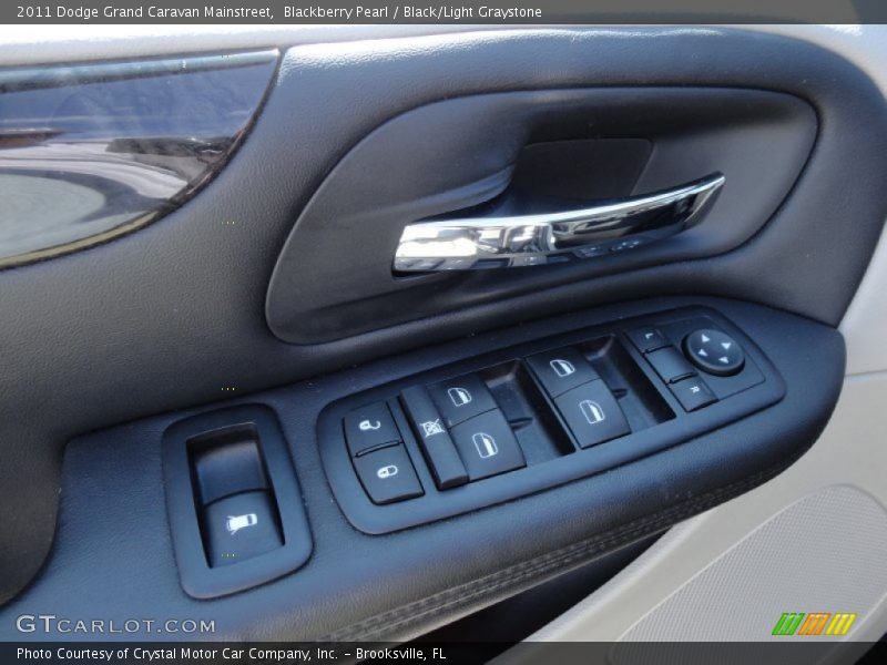 Blackberry Pearl / Black/Light Graystone 2011 Dodge Grand Caravan Mainstreet