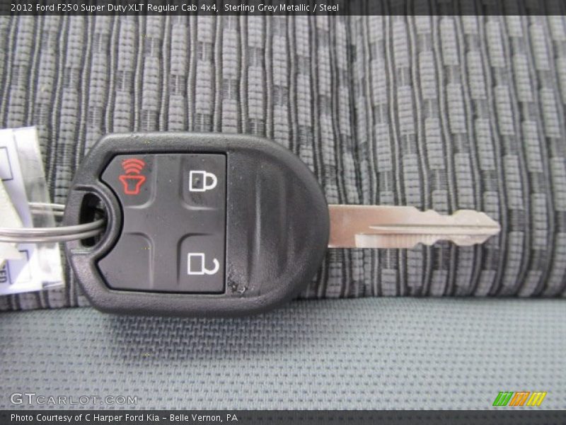 Keys of 2012 F250 Super Duty XLT Regular Cab 4x4