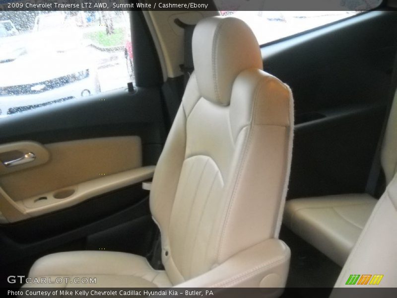 Summit White / Cashmere/Ebony 2009 Chevrolet Traverse LTZ AWD