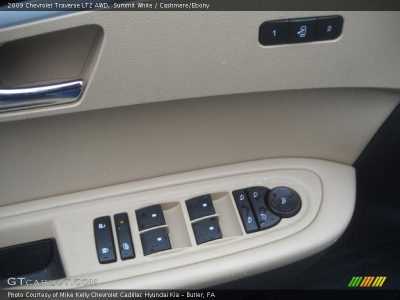 Summit White / Cashmere/Ebony 2009 Chevrolet Traverse LTZ AWD