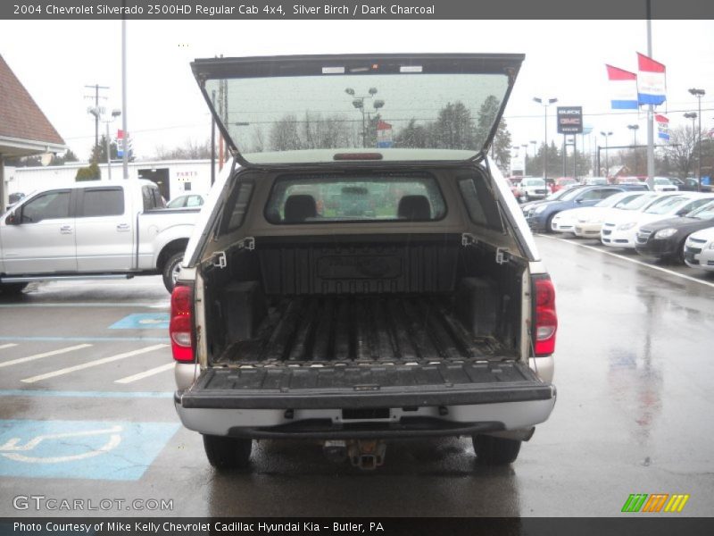Silver Birch / Dark Charcoal 2004 Chevrolet Silverado 2500HD Regular Cab 4x4
