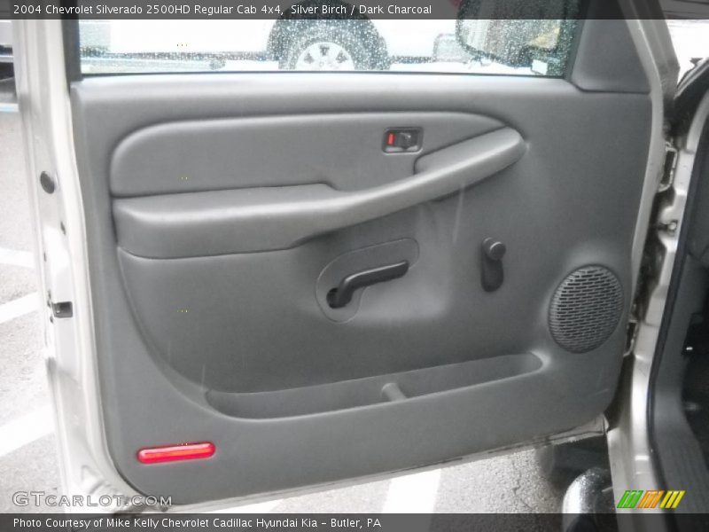 Silver Birch / Dark Charcoal 2004 Chevrolet Silverado 2500HD Regular Cab 4x4