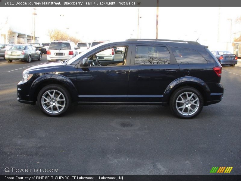 Blackberry Pearl / Black/Light Frost Beige 2011 Dodge Journey Mainstreet