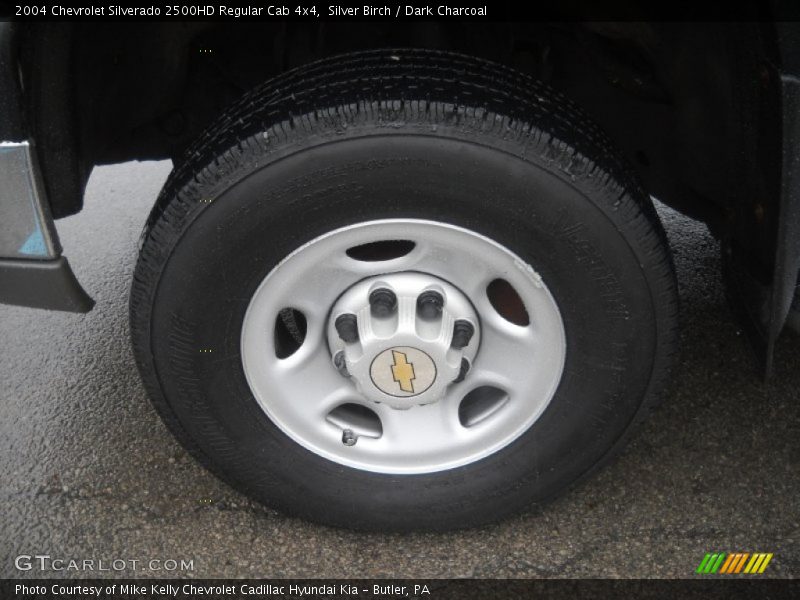 Silver Birch / Dark Charcoal 2004 Chevrolet Silverado 2500HD Regular Cab 4x4