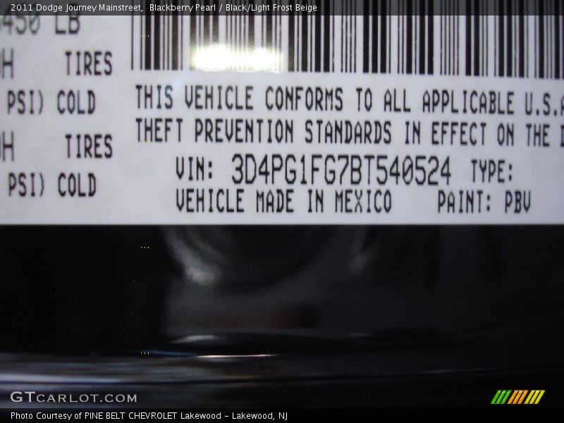 Blackberry Pearl / Black/Light Frost Beige 2011 Dodge Journey Mainstreet