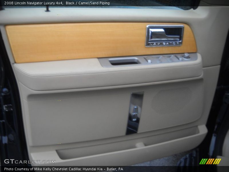Black / Camel/Sand Piping 2008 Lincoln Navigator Luxury 4x4