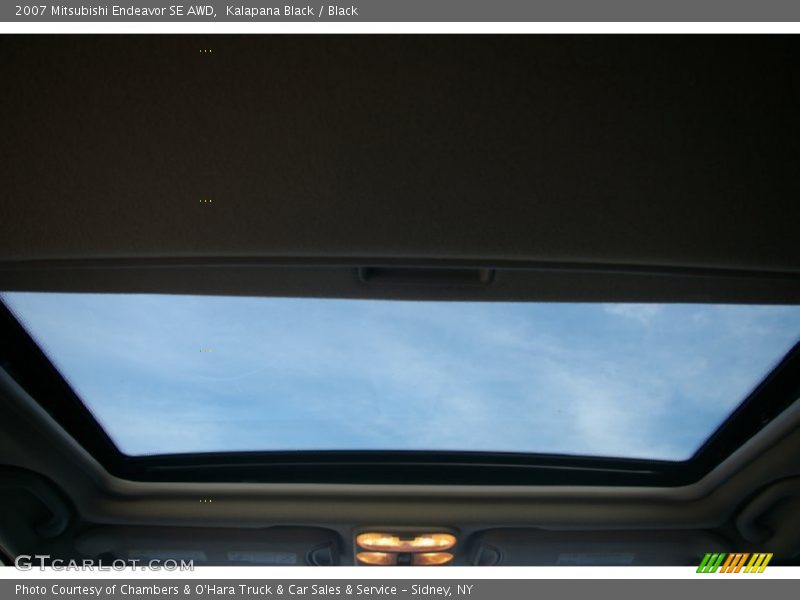 Kalapana Black / Black 2007 Mitsubishi Endeavor SE AWD