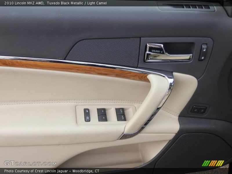 Tuxedo Black Metallic / Light Camel 2010 Lincoln MKZ AWD