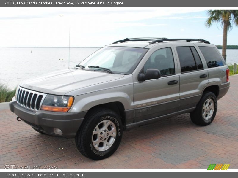  2000 Grand Cherokee Laredo 4x4 Silverstone Metallic